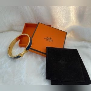 Authentic Hermès Clic HH Bracelet Navy and Gold with box and dust bag